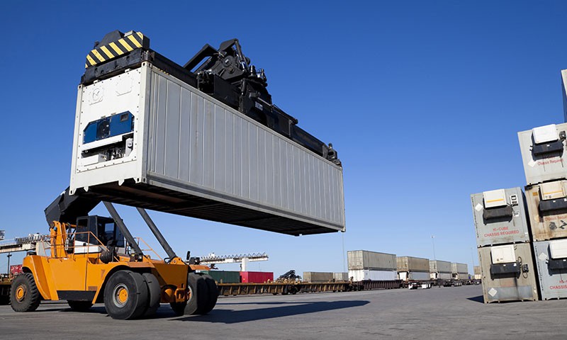 Full Container Load (FCL)